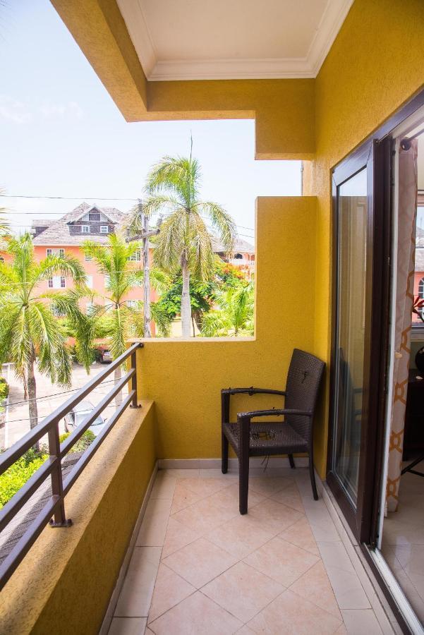 Appartamento Maribella@Crystal Cove Ocho Rios Stanmore Grove Esterno foto