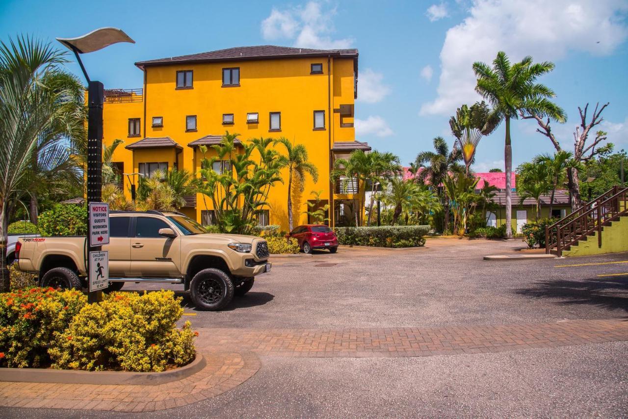 Appartamento Maribella@Crystal Cove Ocho Rios Stanmore Grove Esterno foto